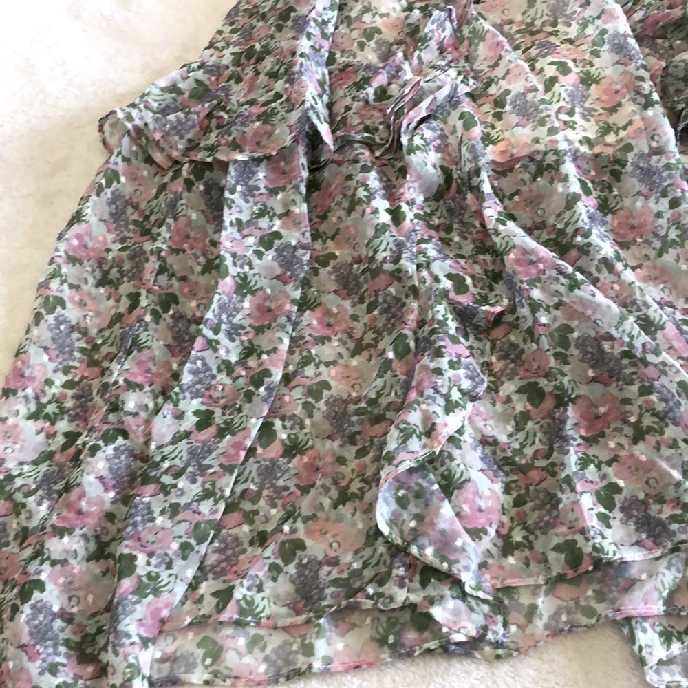 NWT Senlis Floral Fruit Elaine Ruffle V-Neck, M - Picture 7 of 16